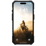 Husa pentru iPhone 16 Pro, UAG Pathfinder SE MagSafe, camo black