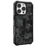 Husa pentru iPhone 16 Pro, UAG Pathfinder SE MagSafe, camo black