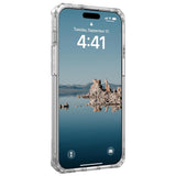 Husa pentru iPhone 15 Pro Max, UAG Plyo MagSafe, alb
