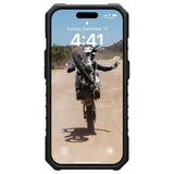 Husa pentru iPhone 15 Pro, UAG Pathfinder SE MagSafe, camo black