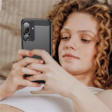 Husa pentru Samsung Galaxy M56, Techsuit Carbon Silicone, negru