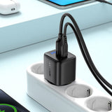 Incarcator retea Acefast (A114), cu Afisaj digital, Incarcare rapida, GaN, USB, Type-C, PD25W, 5V/3A, negru