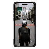 Husa pentru iPhone 17 Pro Max, UAG Plasma XTE MagSafe, negru/transparenta