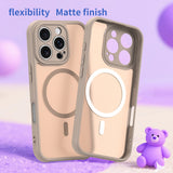 Husa pentru iPhone 16 Pro, Techsuit HaloFrost II MagSafe, auriu