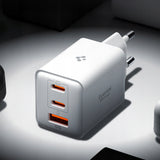 Incarcator retea Spigen Essential EE473EU (ACH09464), USB, 2x Type-C, Incarcare rapida, Quantum Boost, 47W, alb