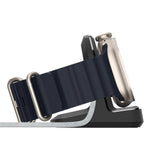 Suport încărcător pentru Apple Watch, Spigen Rugged Armor, Negru