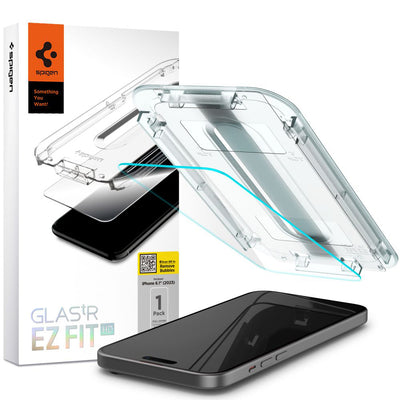 Folie de protectie pentru iPhone 15, Spigen Glas.tR EZ-FIT HD (AGL06907)