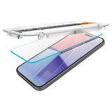 Folie de protectie pentru iPhone 15, Spigen Glas.tR EZ-FIT HD (AGL06907)