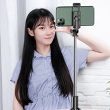 Selfie stick Techsuit (S03), Stable si Compact Tripod Mount cu Bluetooth Telecomanda, 68cm, negru