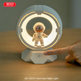 Lampa de noapte LED XO OZ12 Astronaut, 3 culori, alba